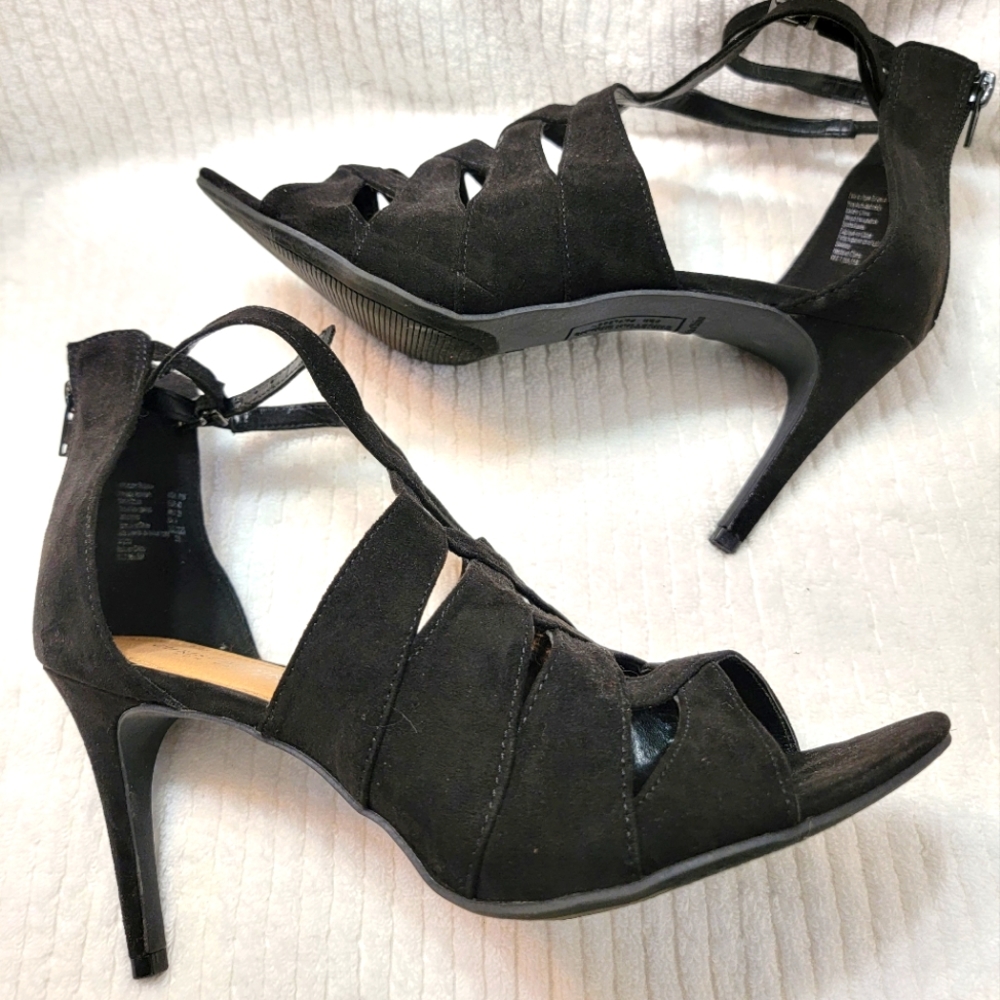 Christian Siriano, 11W, Black Strappy Heels